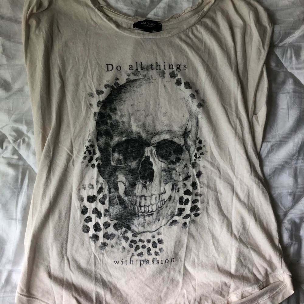 Skull shirt